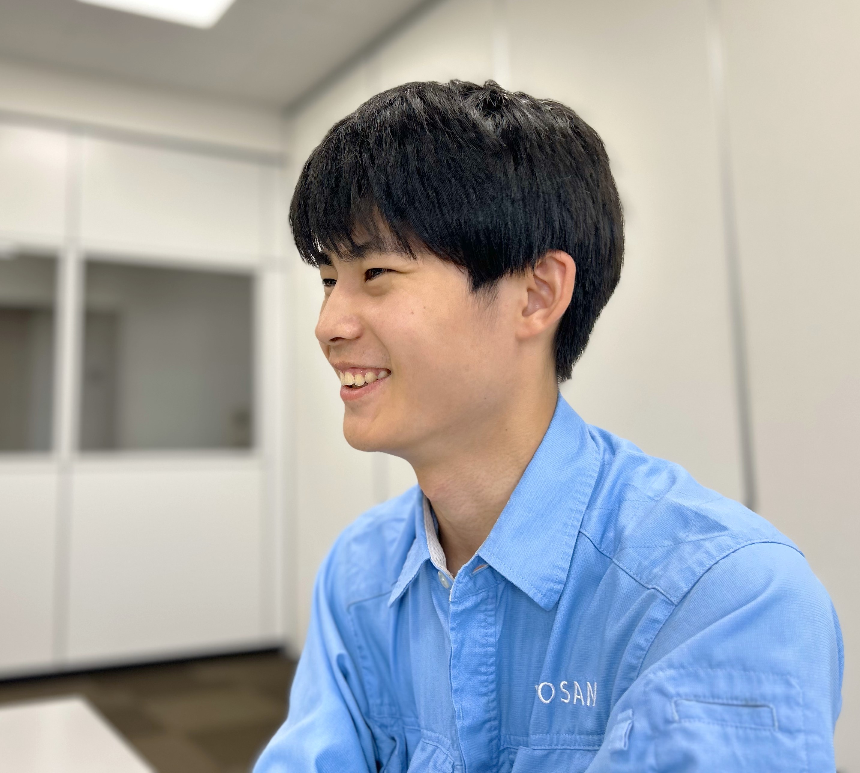 新卒入社 4年目　技術職　K.O